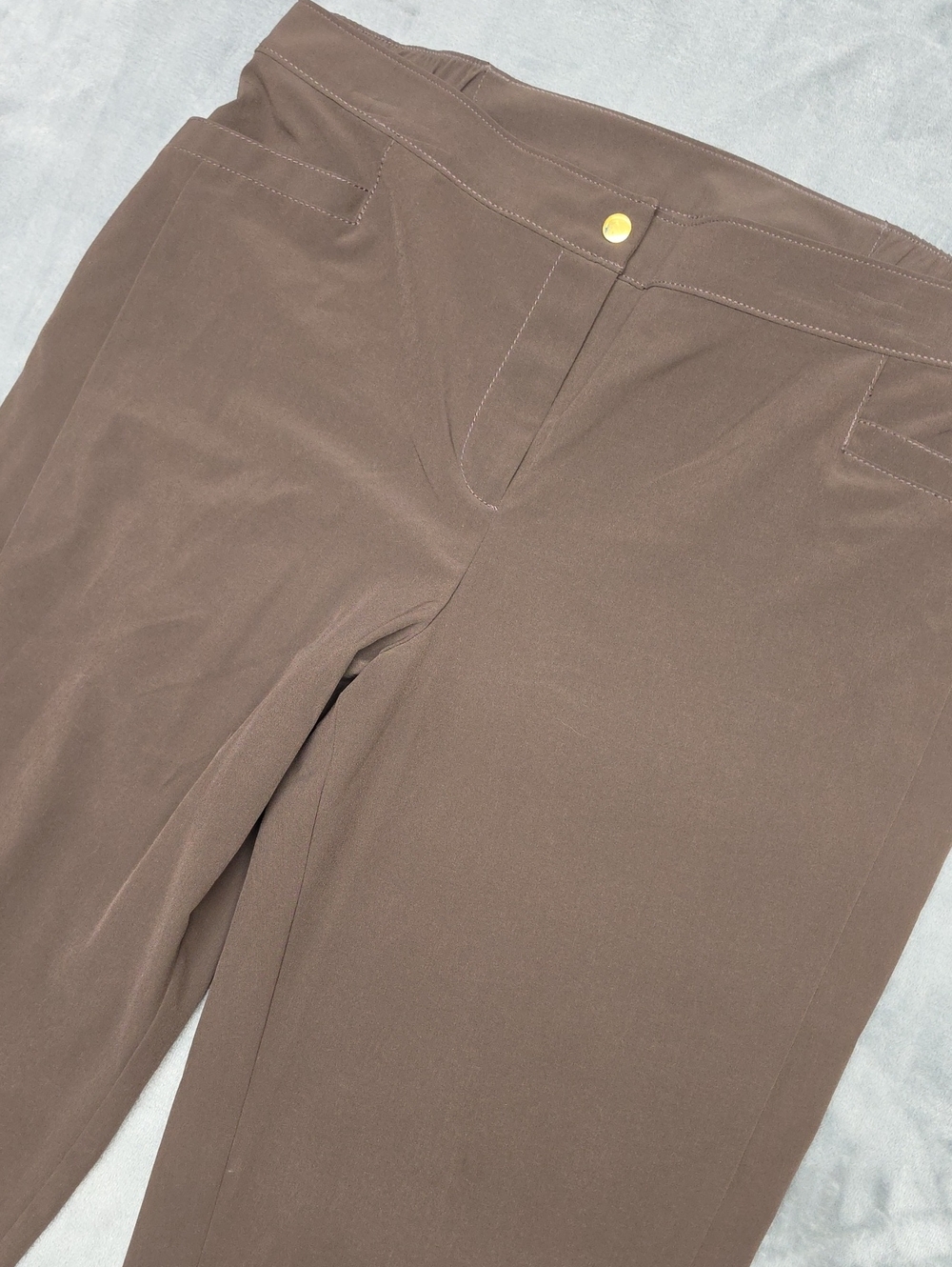 Chico's Brown Stretch Capri Pants with Gold Button